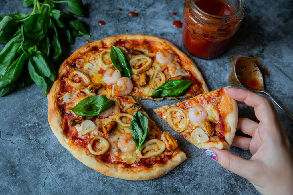 Seafood Pizza