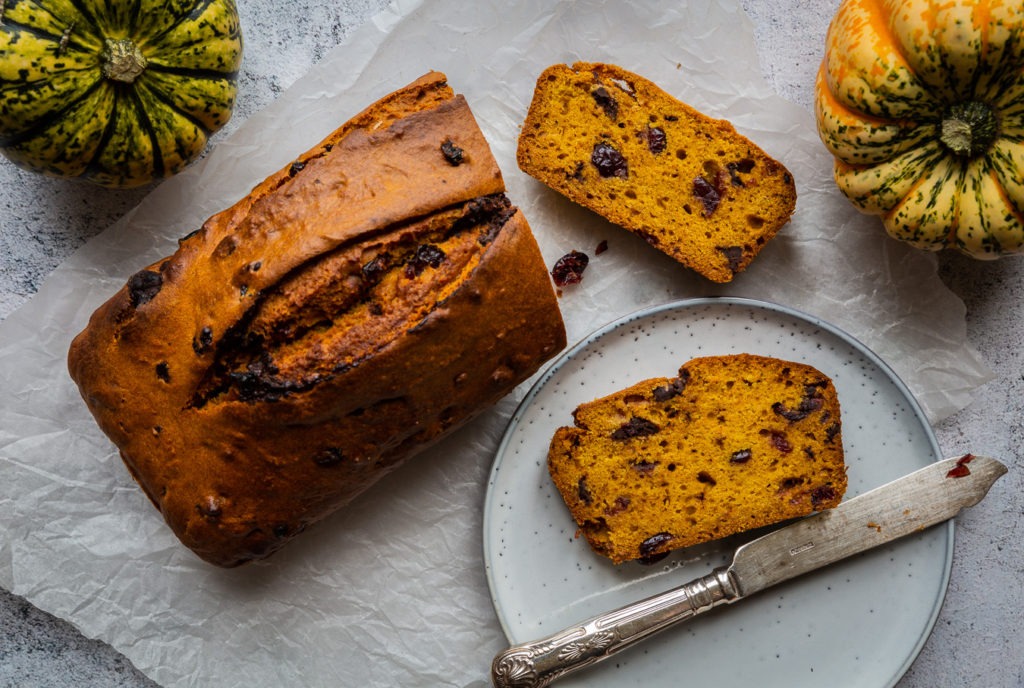 Vegan Pumpkin Loaf Cake