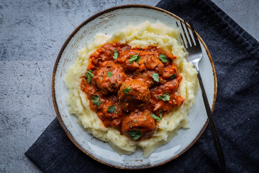 Beef Meatballs in Tomato Sauce