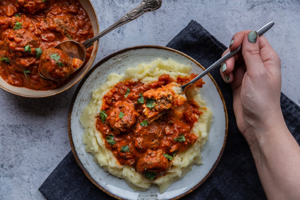 Beef Meatballs in Tomato Sauce