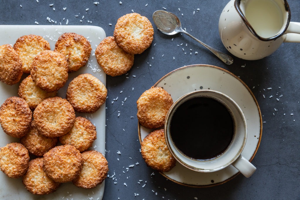 Kokosanki – Coconut Macaroons 