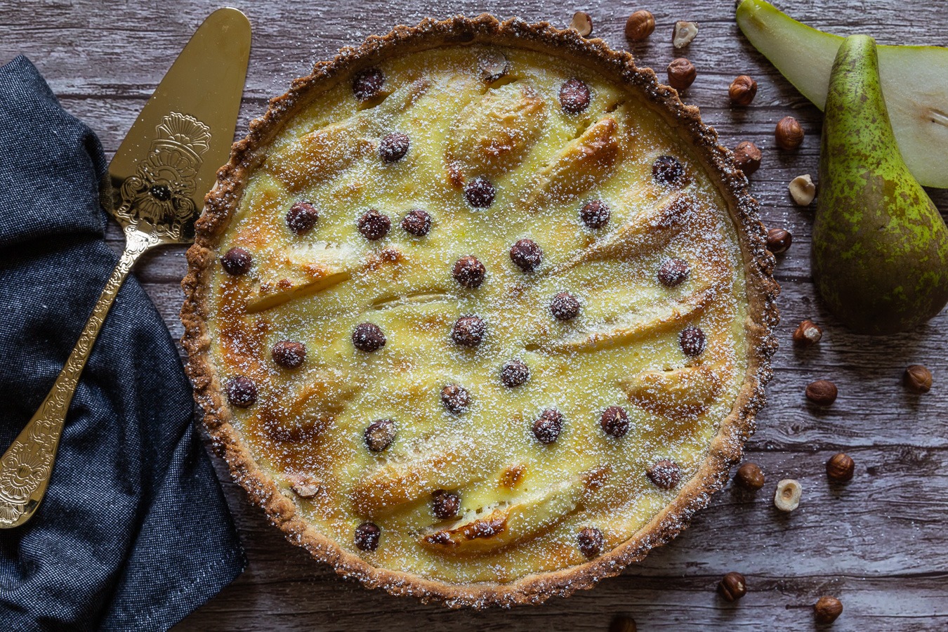 Tart with Pears, Pudding and Hazelnuts